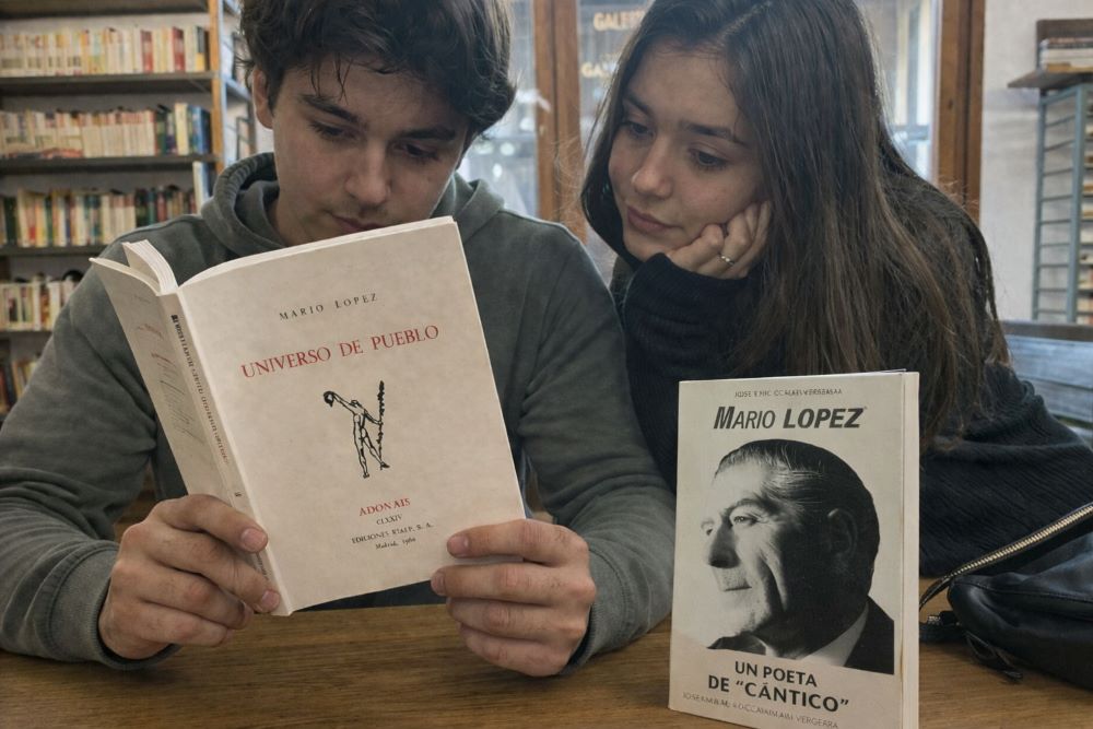 Jornadas Poeta Mario López Jovenes leyendo